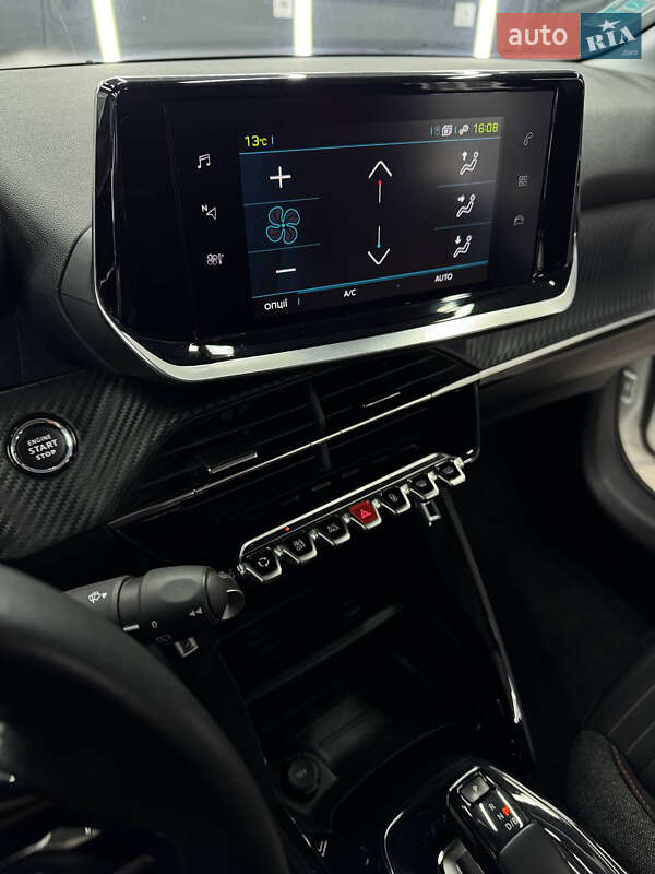 Хэтчбек Peugeot e-208 2021 в Коломые