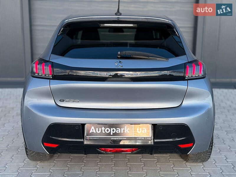 Хэтчбек Peugeot e-208 2019 в Львове