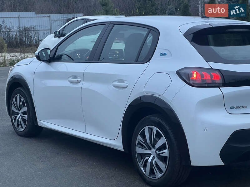 Хэтчбек Peugeot e-208 2020 в Харькове фото 12 Хэтчбек Peugeot e-208 2020 в Харькове