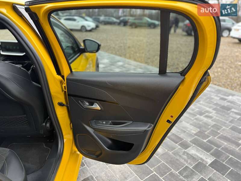 Хэтчбек Peugeot e-208 2021 в Коломые