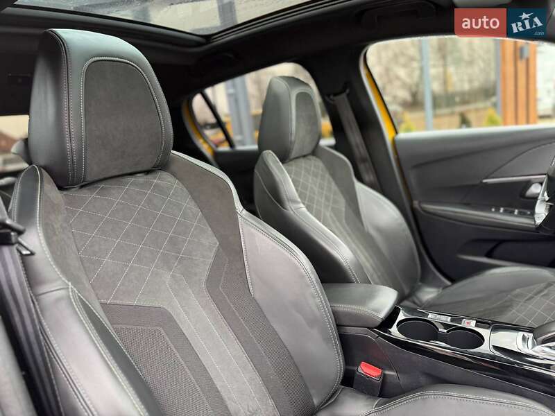 Хэтчбек Peugeot e-208 2021 в Коломые