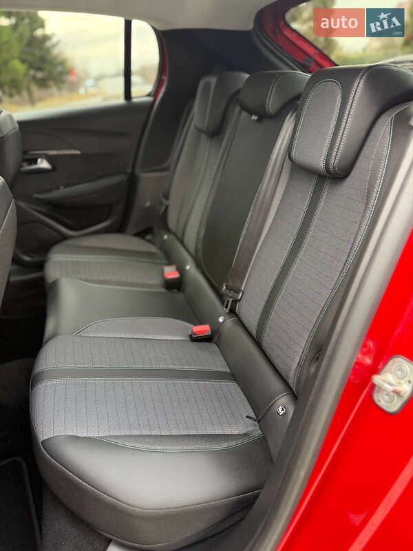 Хетчбек Peugeot e-208 2022 в Рівному фото 30 Хетчбек Peugeot e-208 2022 в Рівному