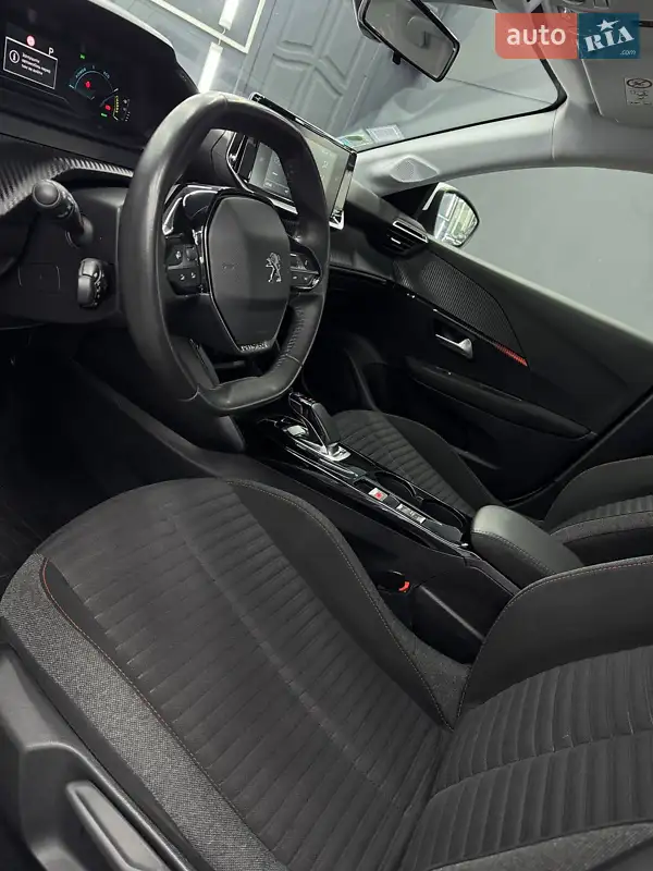 Peugeot e-208 2021 VIN VR3UHZKXZMT080126 фото оголошення 15 з 46