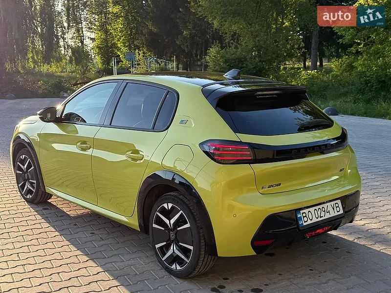 Peugeot e-208 2024 VIN VR3UHZKX4R4155017 фото оголошення 17 з 87
