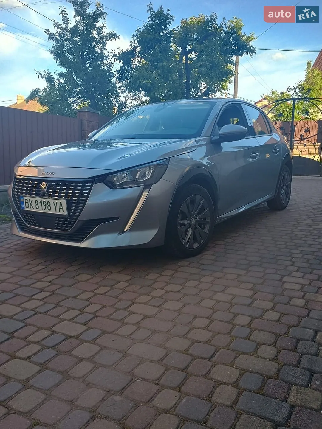 2020 Peugeot 208 - фото 1