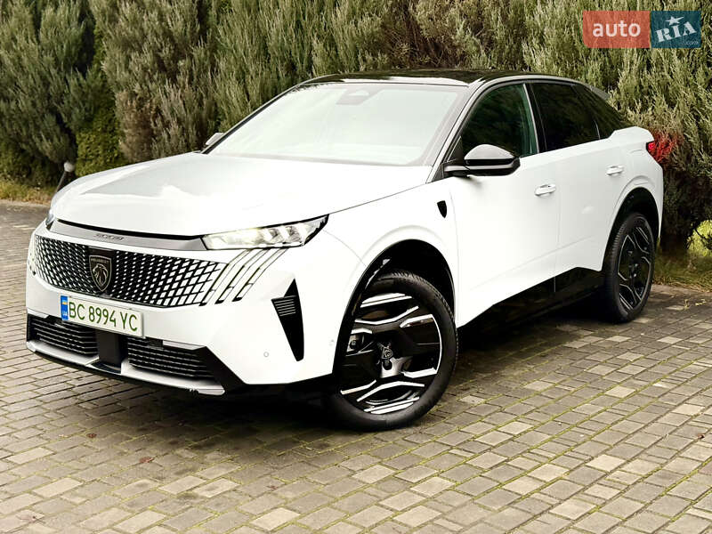 Внедорожник / Кроссовер Peugeot e-3008 2024 в Самборе