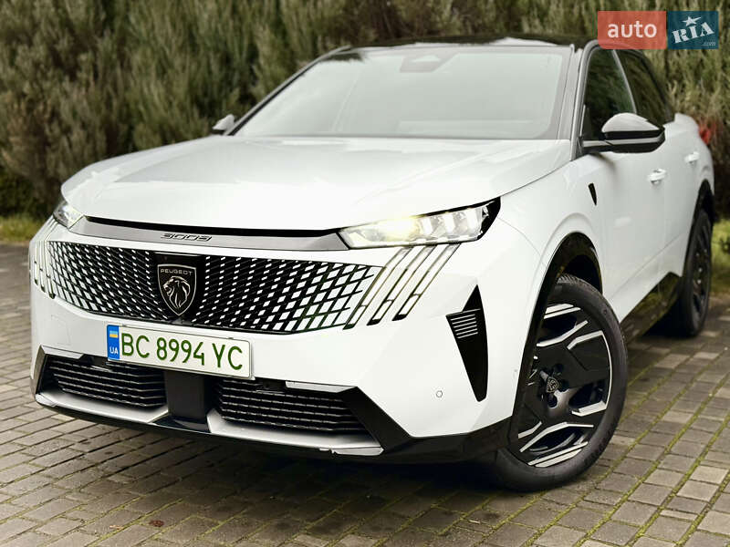 Внедорожник / Кроссовер Peugeot e-3008 2024 в Самборе