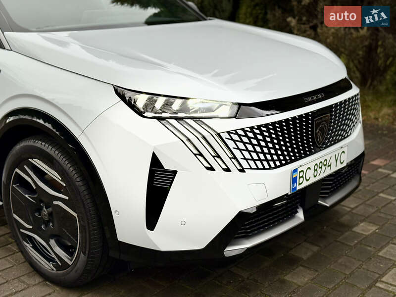 Внедорожник / Кроссовер Peugeot e-3008 2024 в Самборе