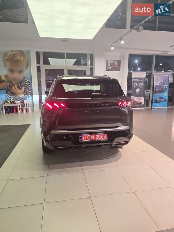 Позашляховик / Кросовер Peugeot e-5008 2025 в Львові