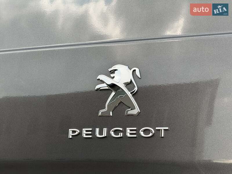 Грузовой фургон Peugeot e-Expert 2024 в Луцке