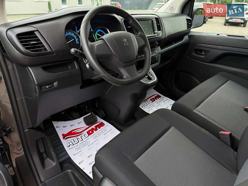 Грузовой фургон Peugeot e-Expert 2024 в Луцке