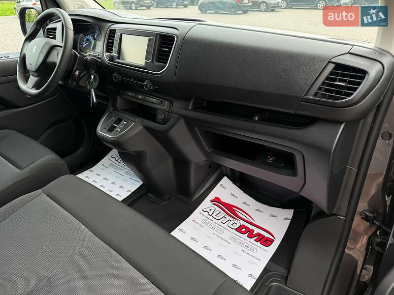 Грузовой фургон Peugeot e-Expert 2024 в Луцке