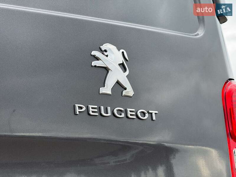 Грузовой фургон Peugeot e-Expert 2024 в Луцке