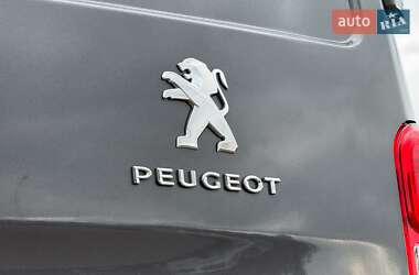 Вантажний фургон Peugeot e-Expert 2024 в 