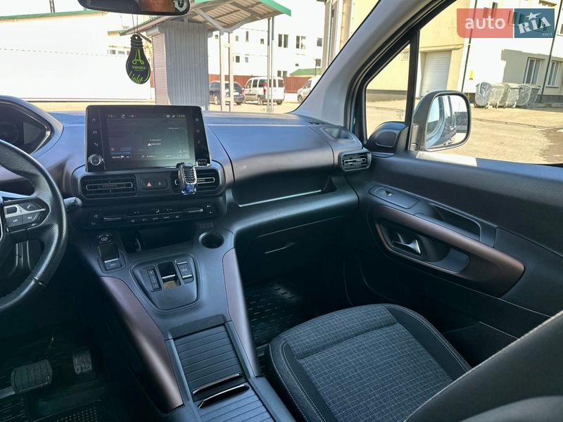 Минивэн Peugeot e-Rifter 2021 в Рожище