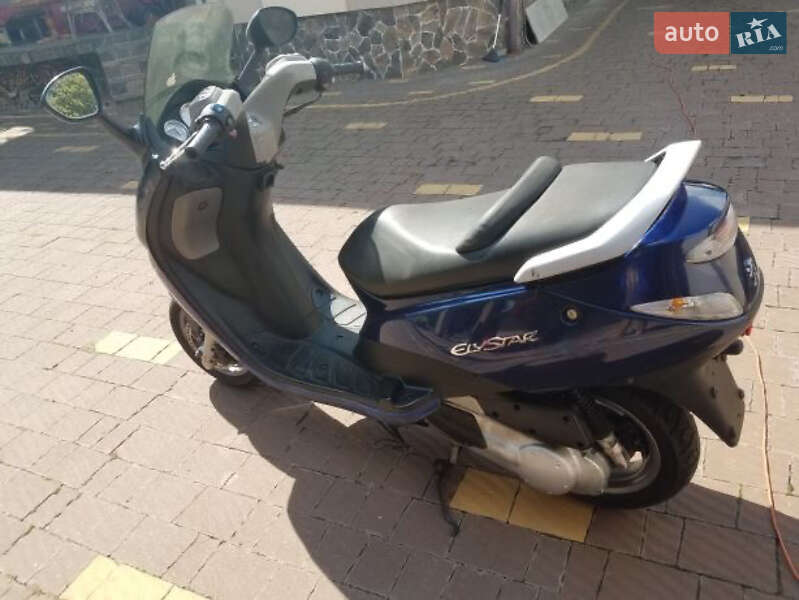 Максі-скутер Peugeot Elystar 2009 в Івано-Франківську