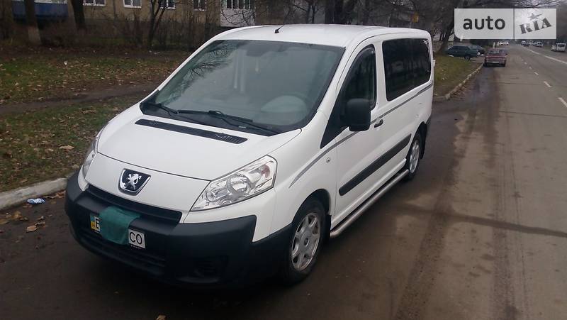 Минивэн Peugeot Expert 2008 в Калуше