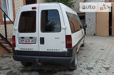Минивэн Peugeot Expert 2005 в Звягеле