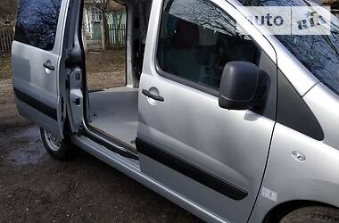 Пікап Peugeot Expert 2013 в 