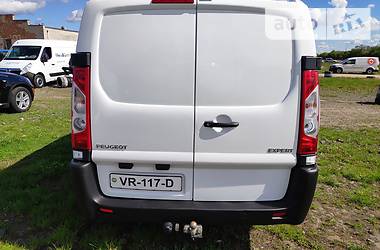 Вантажопасажирський фургон Peugeot Expert 2015 в 