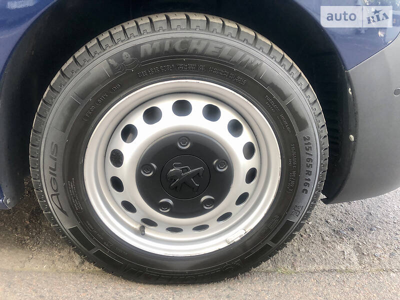 Минивэн Peugeot Expert 2016 в Ровно