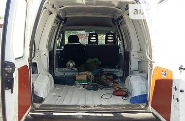 Грузопассажирский фургон Peugeot Expert 2006 в 
