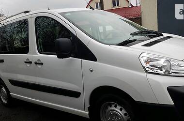 Минивэн Peugeot Expert 2014 в 