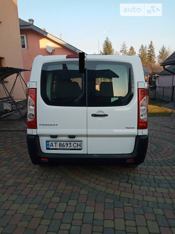 Мінівен Peugeot Expert 2012 в Івано-Франківську