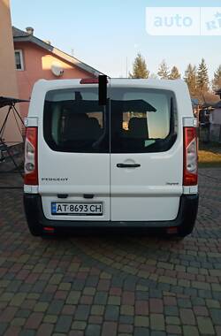 Минивэн Peugeot Expert 2012 в 