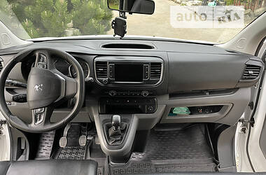 Минивэн Peugeot Expert 2018 в 
