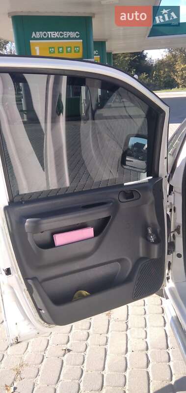 Минивэн Peugeot Expert 2005 в Чорткове