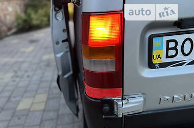 Мінівен Peugeot Expert 2006 в 