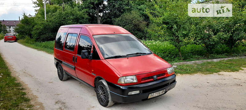 Минивэн Peugeot Expert 1999 в Шумске