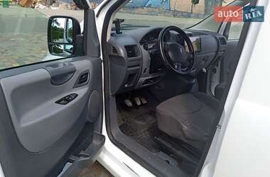 Мінівен Peugeot Expert 2009 в 