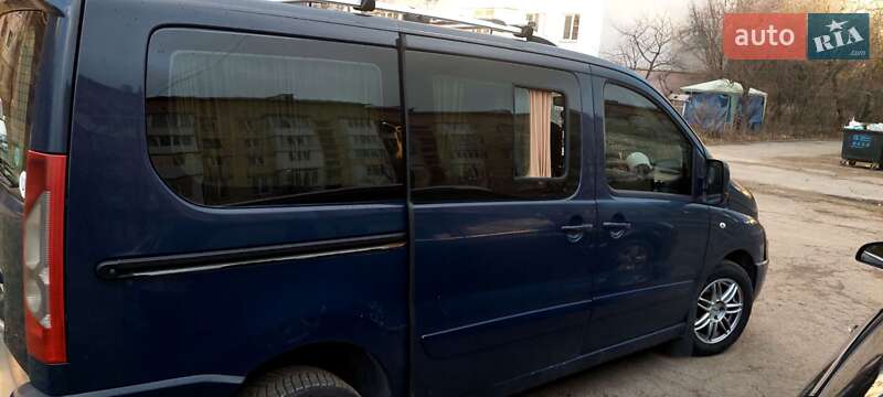 Мінівен Peugeot Expert 2007 в Чернівцях