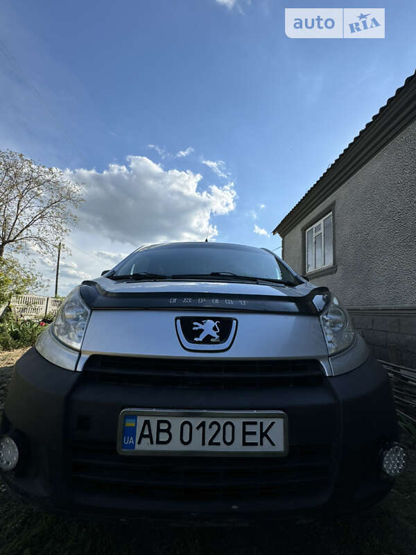 Мінівен Peugeot Expert 2008 в Шаргороді