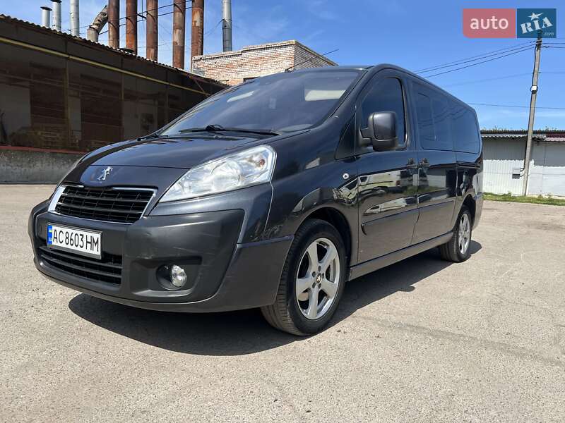 Мінівен Peugeot Expert 2015 в Луцьку фото 3 Мінівен Peugeot Expert 2015 в Луцьку