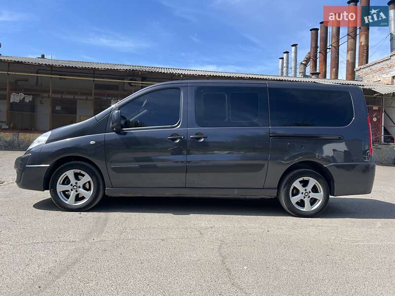 Мінівен Peugeot Expert 2015 в Луцьку фото 5 Мінівен Peugeot Expert 2015 в Луцьку