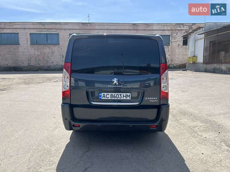 Мінівен Peugeot Expert 2015 в Луцьку фото 10 Мінівен Peugeot Expert 2015 в Луцьку