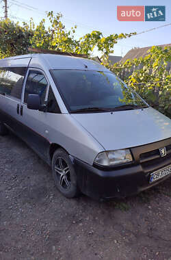 Минивэн Peugeot Expert 2002 в 