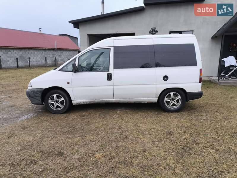 Мінівен Peugeot Expert 2000 в Олевську