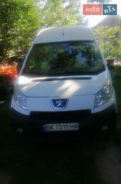 Мінівен Peugeot Expert 2010 в 