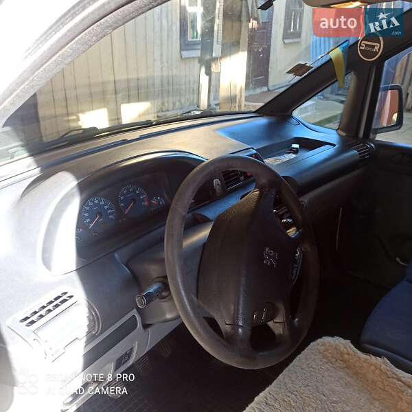 Грузовой фургон Peugeot Expert 2004 в Старом Самборе фото 8 Грузовой фургон Peugeot Expert 2004 в Старом Самборе
