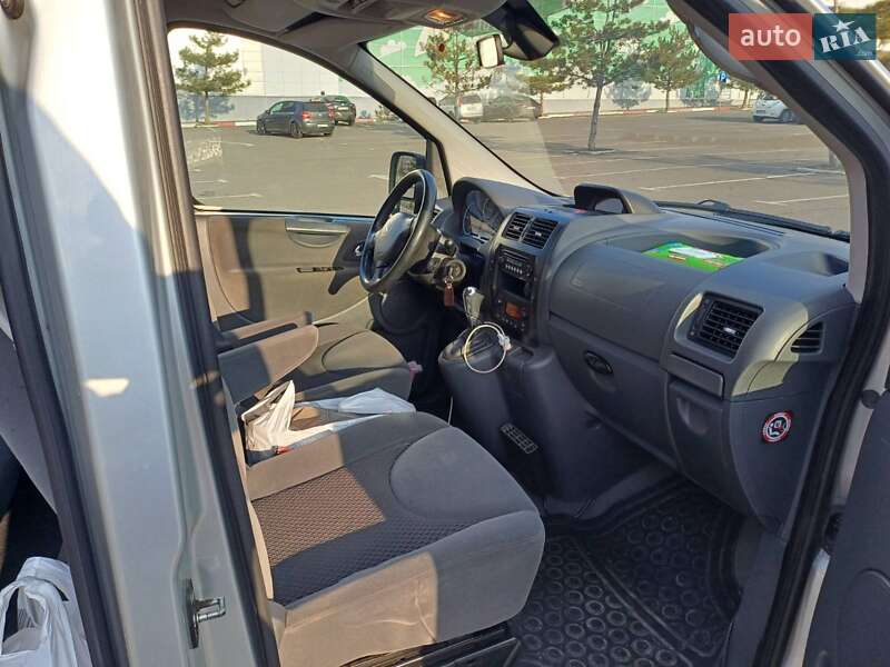 Минивэн Peugeot Expert 2015 в Николаеве фото 3 Минивэн Peugeot Expert 2015 в Николаеве