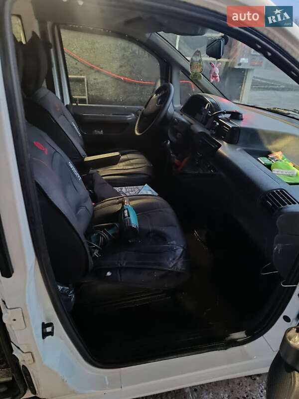 Минивэн Peugeot Expert 2000 в Васильковке