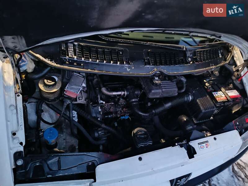 Минивэн Peugeot Expert 2000 в Васильковке