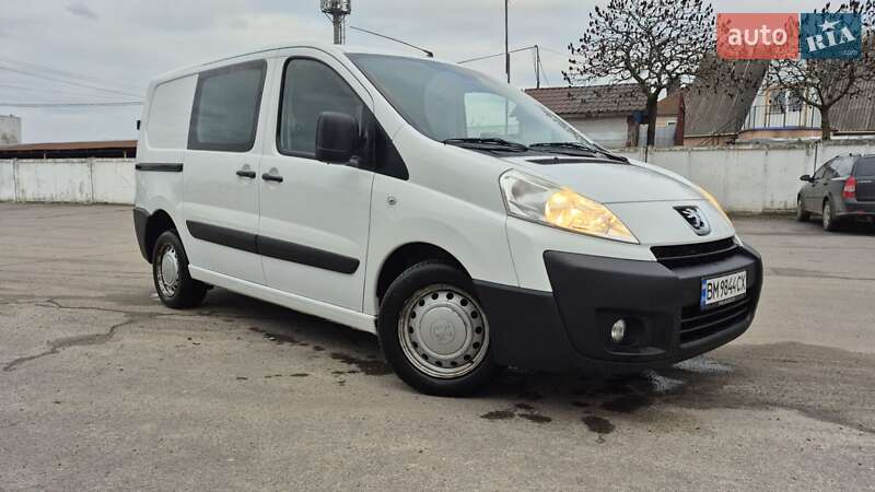 Грузопассажирский фургон Peugeot Expert 2011 в Сумах
