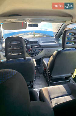 Минивэн Peugeot Expert 2001 в 