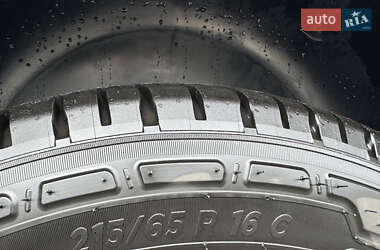 Грузовой фургон Peugeot Expert 2024 в 