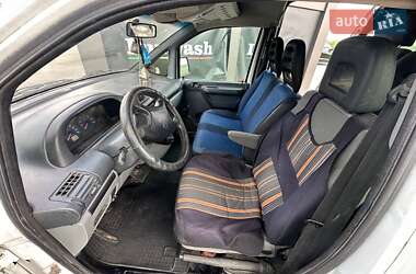 Мінівен Peugeot Expert 2003 в 